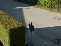 Optical illusion: sign broken